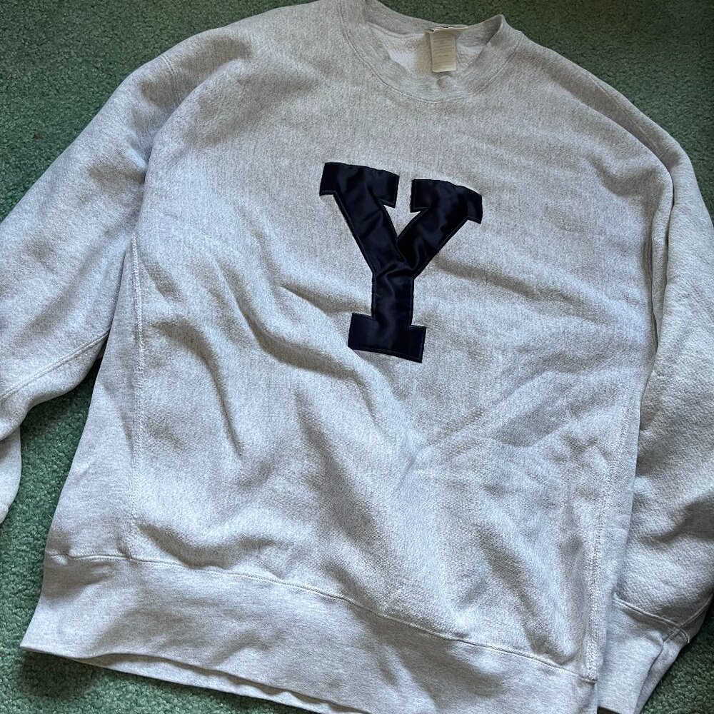 Vintage Yale Sweatshirt